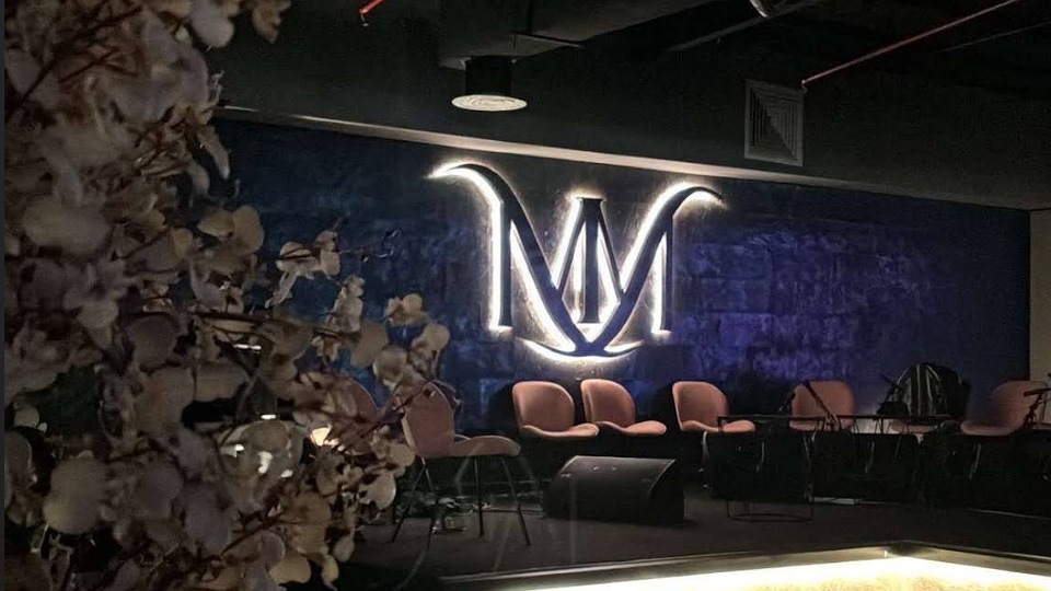 ام اند ام لاونج